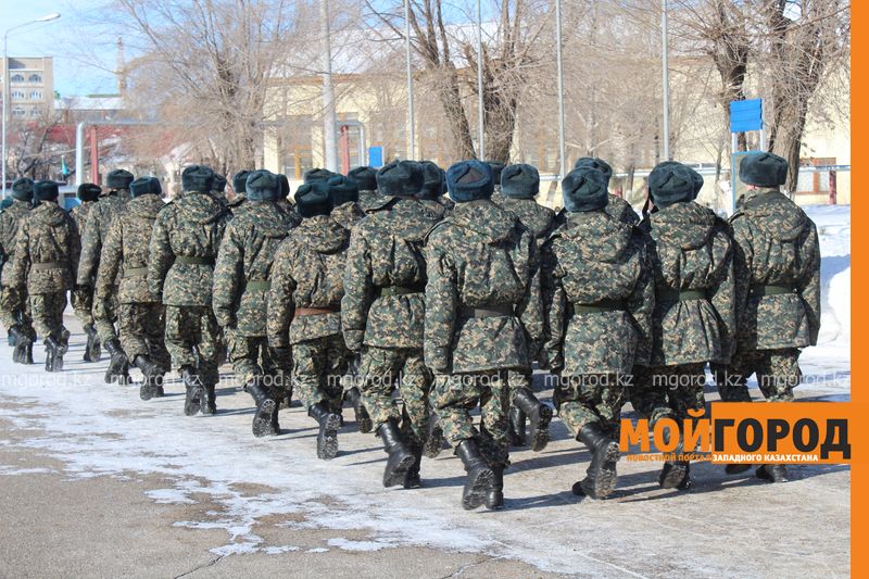 У каждого второго призывника в Уральске плоскостопие - управление по делам обороны