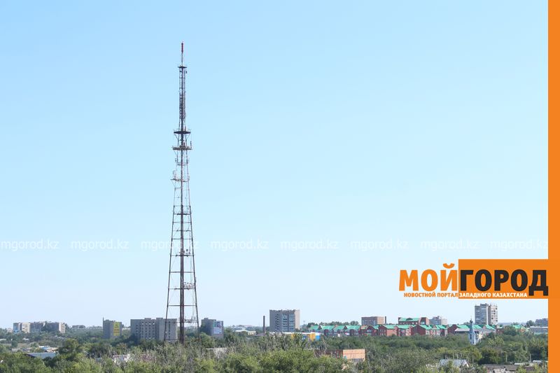 Вещание телеканалов и радио приостановили в Казахстане