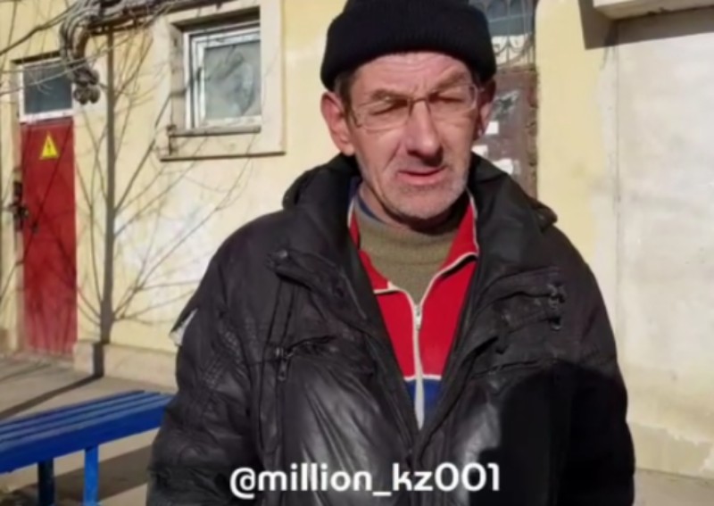 О своей мечте - жить в нормальных условиях - рассказал бомж из Атырау (видео)
