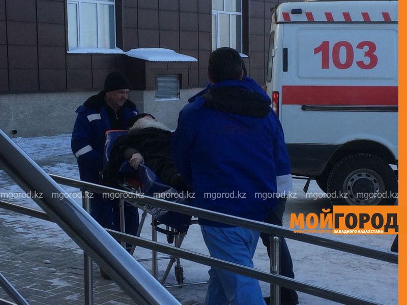 С отчетной встречи акима ЗКО владыку Антония увезла скорая помощь