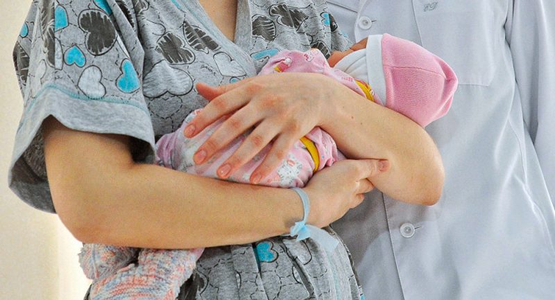 Роженица из Атырау: «Я родила без помощи врача и акушера»