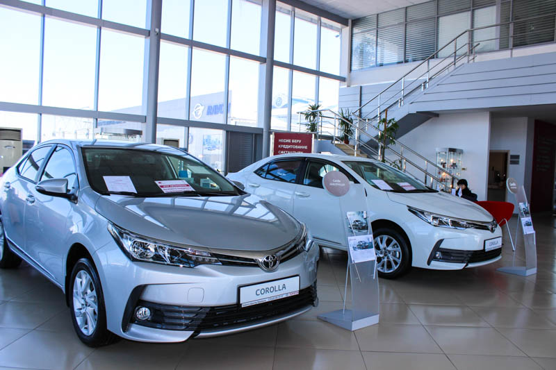 «Тойота Центр Уральск»: Встречайте весну с роскошным седаном Toyota Corolla.