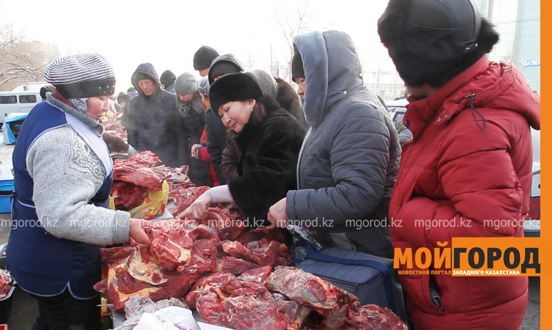 Дешевое мясо на ярмарке в Уральске вызвало ажиотаж