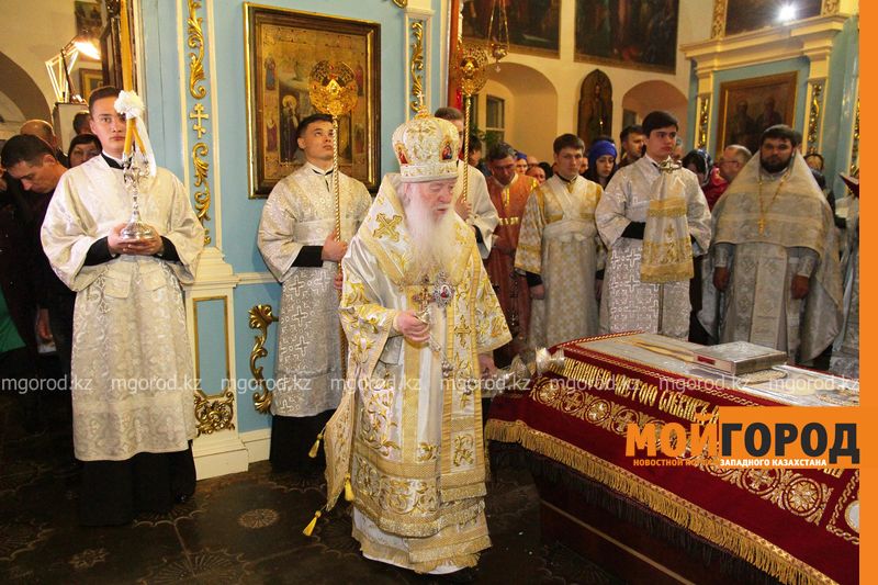 В Уральске отменили Пасхальное богослужение и посещение кладбища на Радоницу
