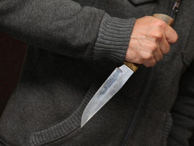 8 лет заключения получил иностранец за попытку убийства родственника в Атырау