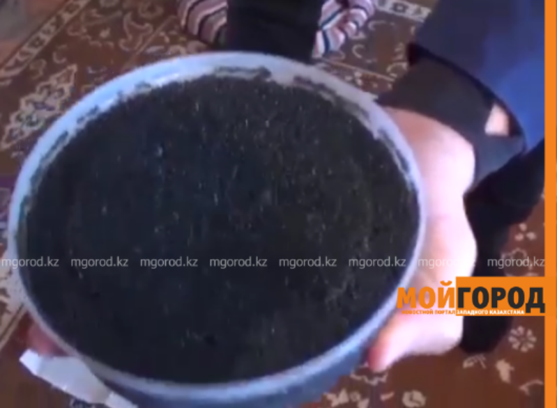 8 кг черной икры изьяли полицейские у местного жителя (видео)