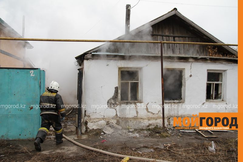 В Атырау на месте пожара в бане обнаружен труп женщины