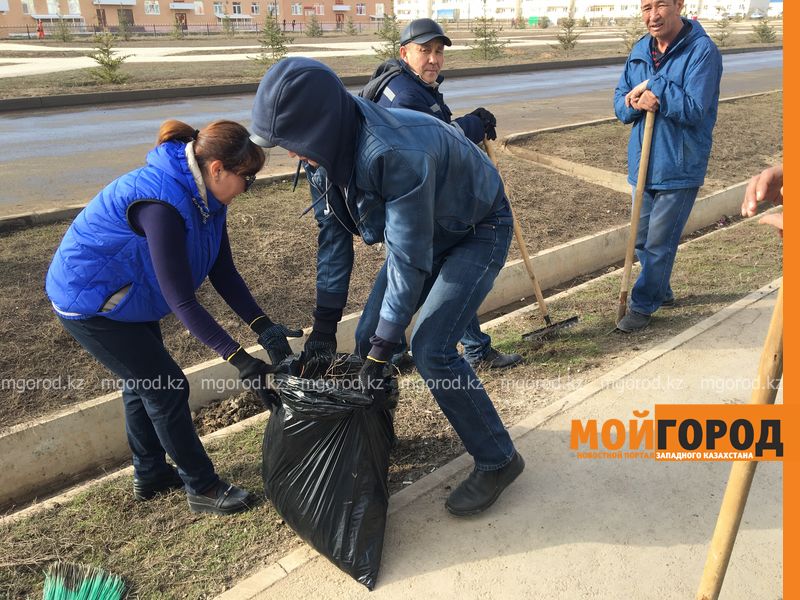 Акимат Уральска приглашает всех на общегородской субботник