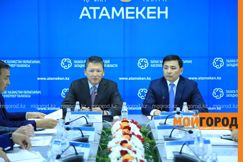 Школьников и студентов будут обучать ведению бизнеса в Казахстане