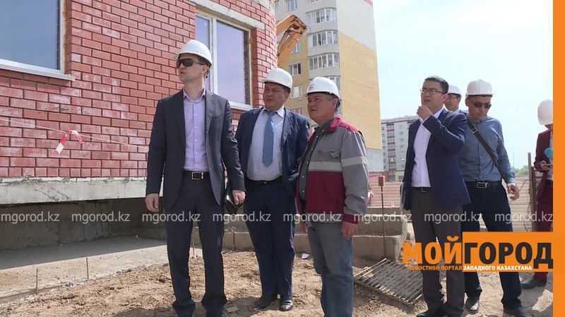 Депутаты проверили объекты, строящиеся по госпрограмме в ЗКО