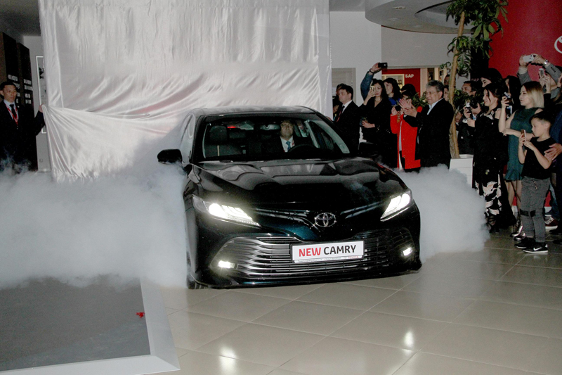 Уральцы оценили новую Toyota Camry 70