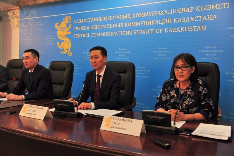 В 2,5 раза увеличат заработную плату госслужащим в Атырауской области