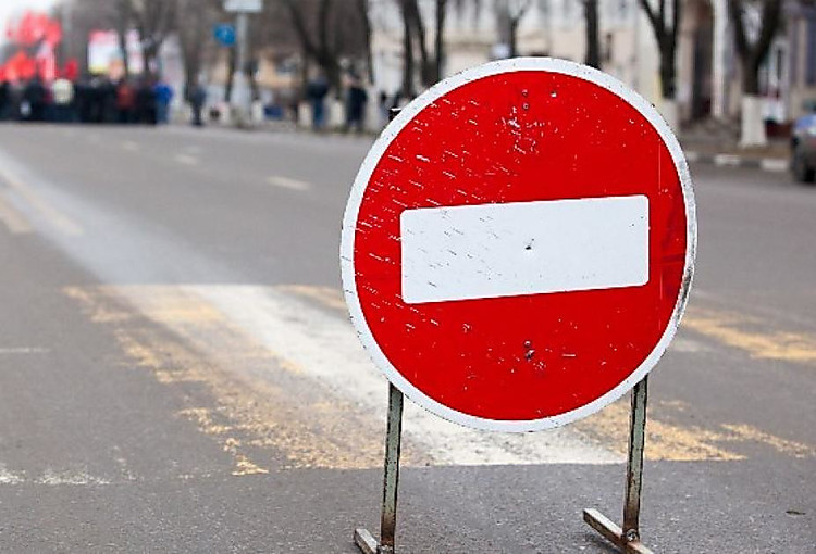 В Атырау ограничат движение в районе железнодорожного вокзала