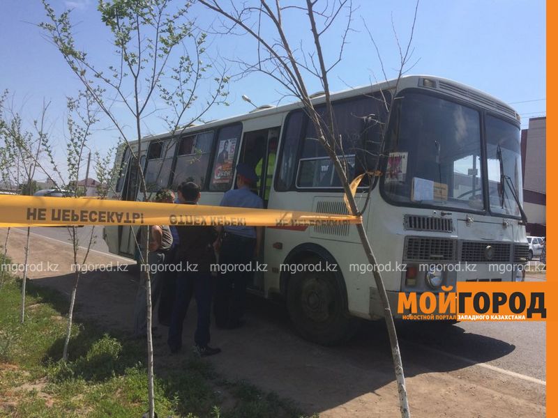 В Уральске по факту смерти пенсионерки под колесами автобуса ведется расследование