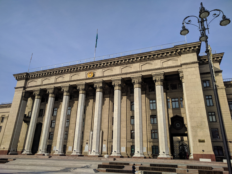 Специальностям химической инженерии предлагает обучиться КБТУ