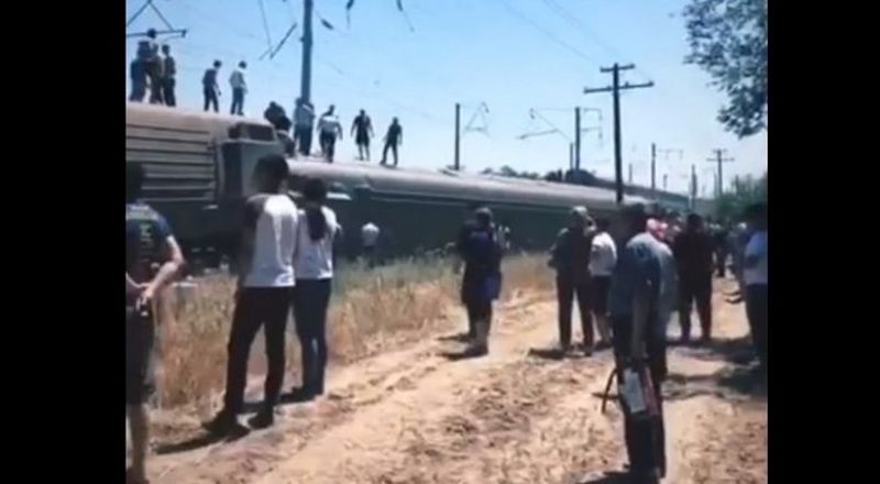 В КТЖ пообещали выплатить компенсацию всем пострадавшим при сходе поезда