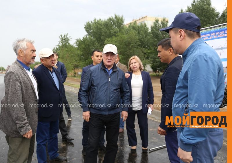 Аким Актюбинской области ознакомился с ходом строительства дорог
