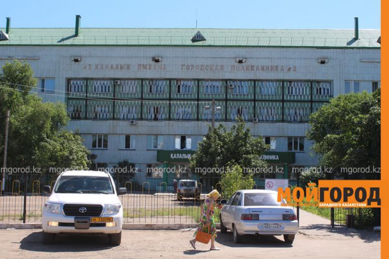 Прикреплять в поликлиники будут через ЦОНы