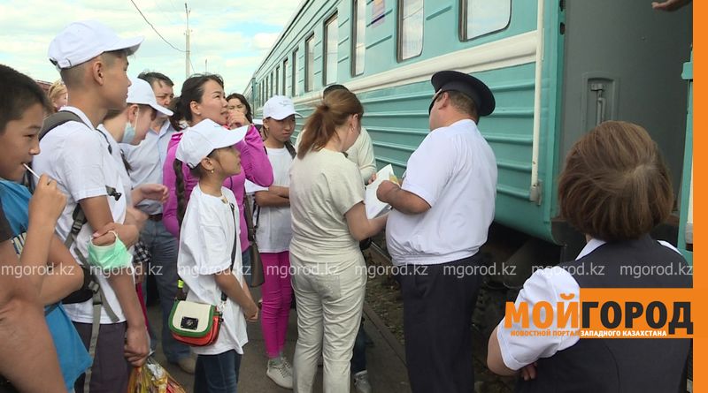 Школьники ЗКО поехали по сакральным местам Акмолинской области