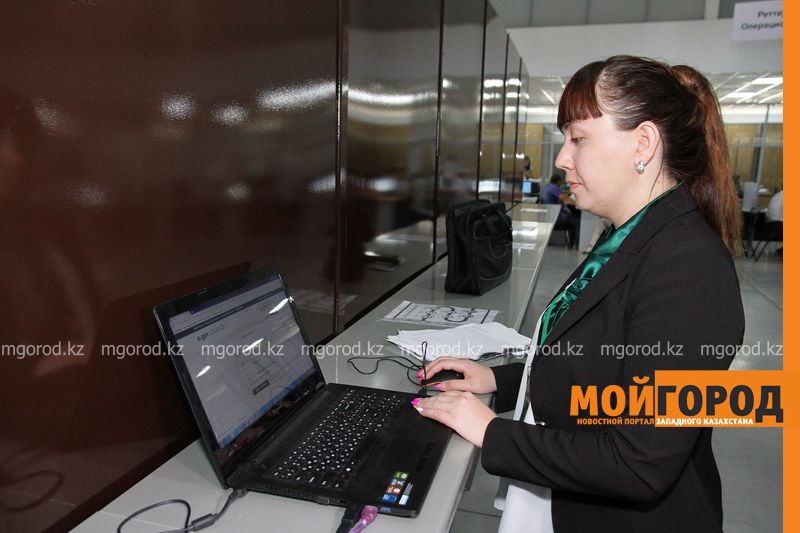 Жители ЗКО смогут менять водительское удостоверение не выходя из дома