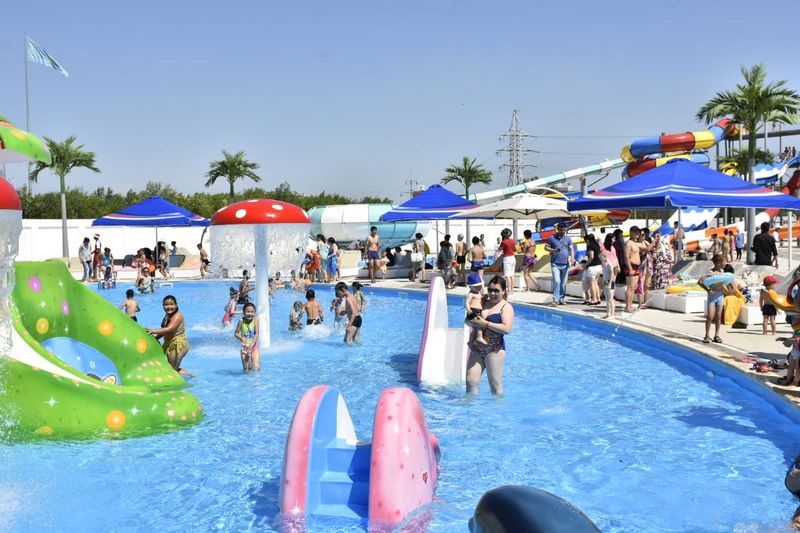В Актобе открылся аквапарк