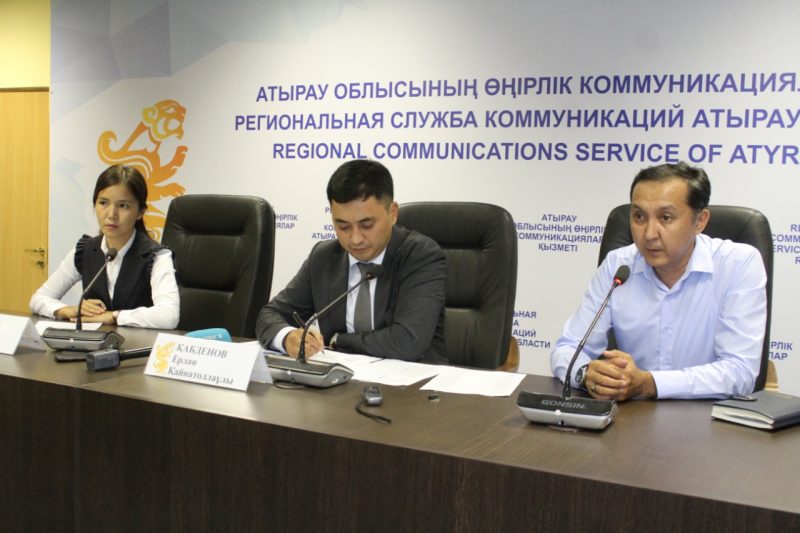 В Атырау не хватает 305 учителей для русскоязычных классов