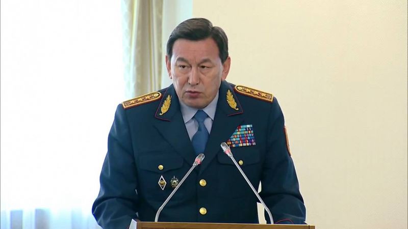 Глава МВД РК прокомментировал убийство полицейского в ЗКО