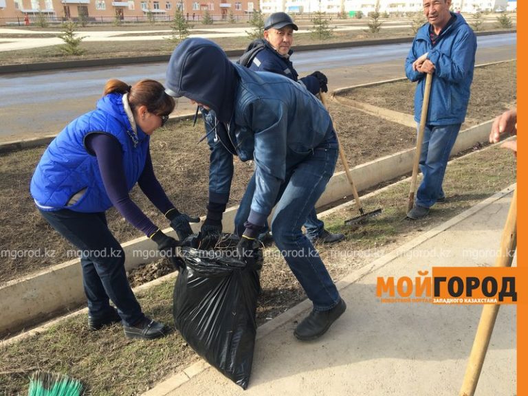 Более 8 тысяч уральцев вышли на субботник