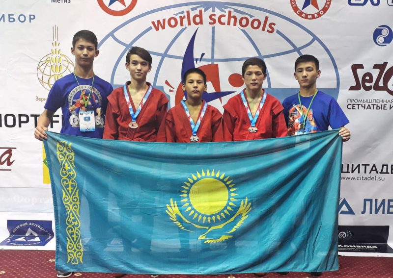 С серебром и бронзой вернулись атырауские спортсмены с чемпионата мира по самбо