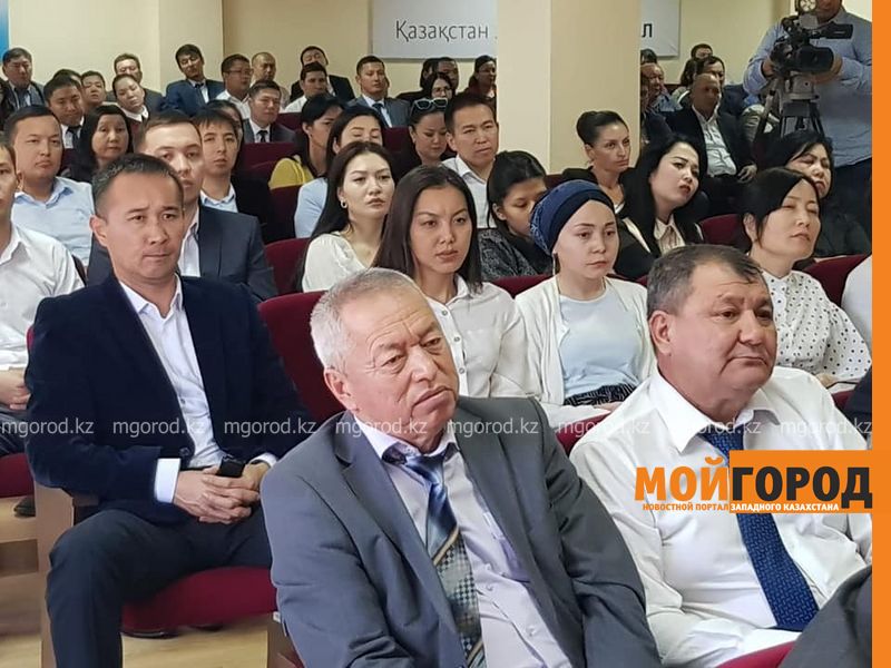 Госслужащие Мангистауской области любят публиковать фотографии со спиртными напитками