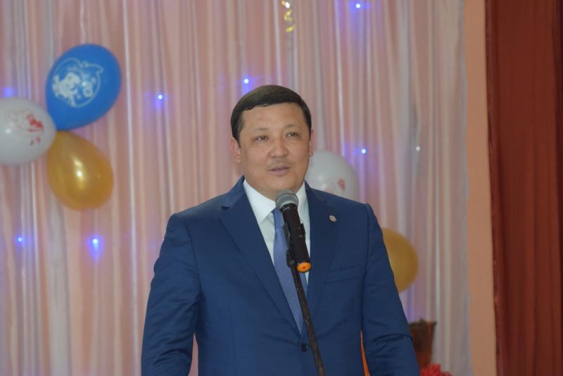 Аким Атырау призвал горожан принять активное участие в месячнике «Забота»