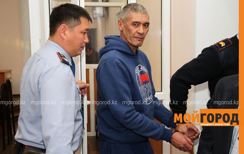 В ЗКО мужчина зарезал друга