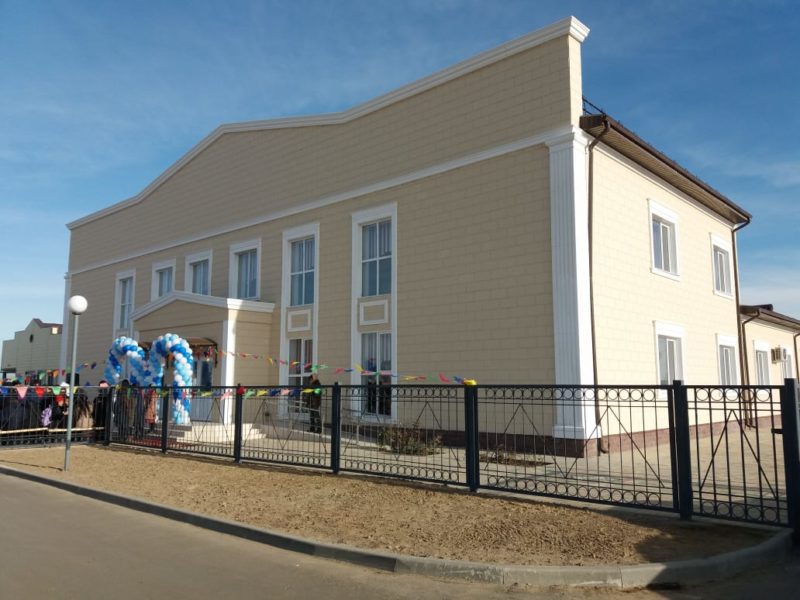В Атырау ко Дню первого президента построили новый Дом культуры