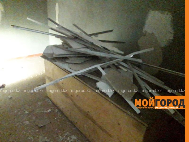 Спецкомиссия расследует случай падения потолка на учеников в школе Актобе