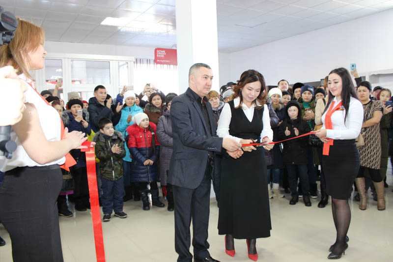 В центре Уральска открылся новый мебельный салон «Руслан»