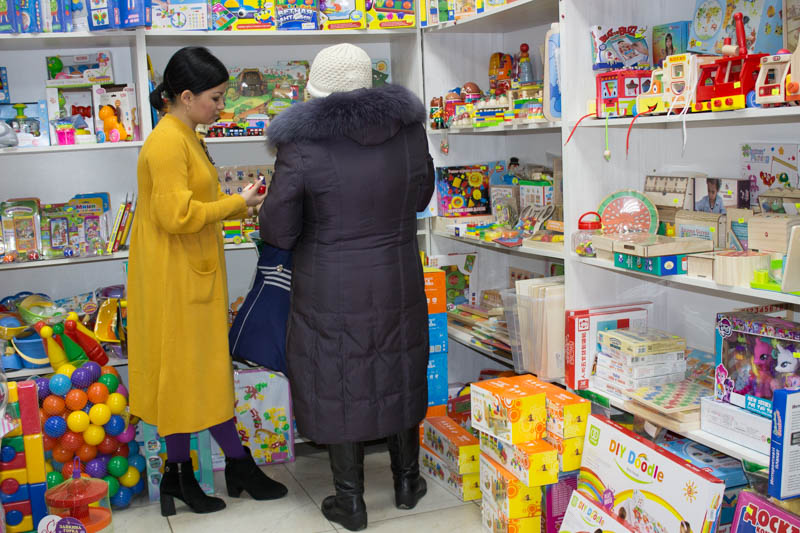 Исполняйте новогодние желания своих детей вместе с магазином игрушек «Умный Я»