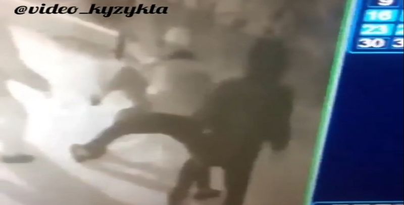 В соцсетях распространяют видео с «убийством» парня (видео)