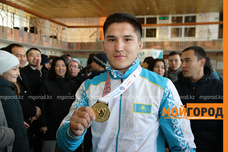 Чемпиону мира по самбо подарили квартиру