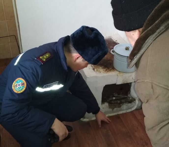 10 тысяч жителей ЗКО предупредили о правилах пожарной безопасности