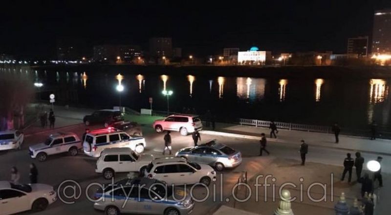 Полицейский погиб, спасая девушку в Атырау