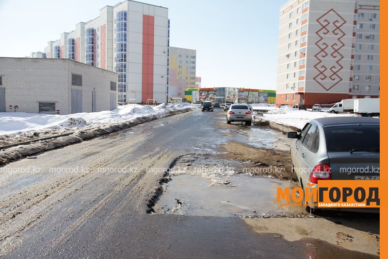 Вместе со снегом растаяли дороги