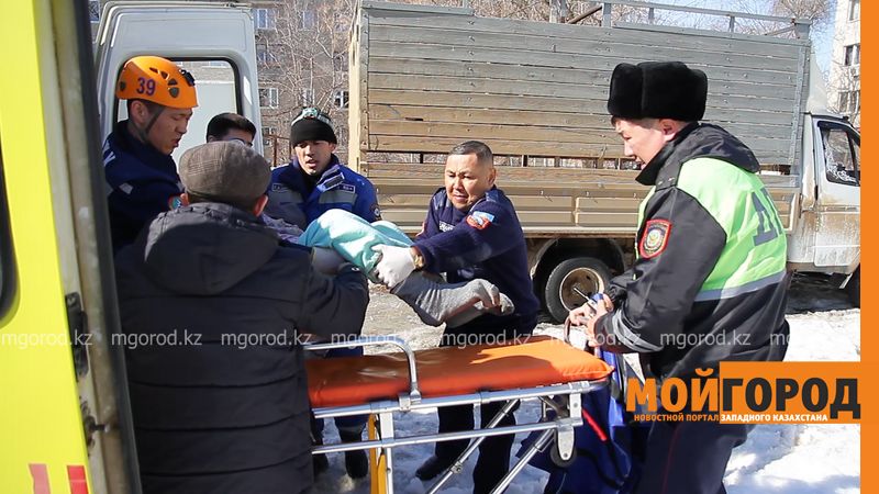 Пять человек пострадали при пожаре в Уральске