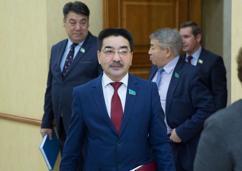 КНПК выдвинула кандидатом в президенты Жамбыла Ахметбекова