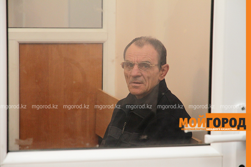 В ЗКО мужчина зарезал своего племянника