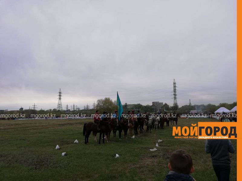 Чемпион Азии принял участие в турнире по национальным видам спорта