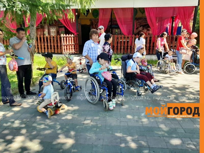 В Уральске собирают деньги на открытие центра помощи для особенных детей