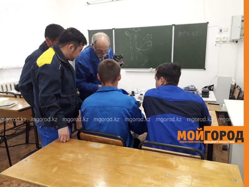 163 жителя Бурлинского района пройдут курсы переобучения