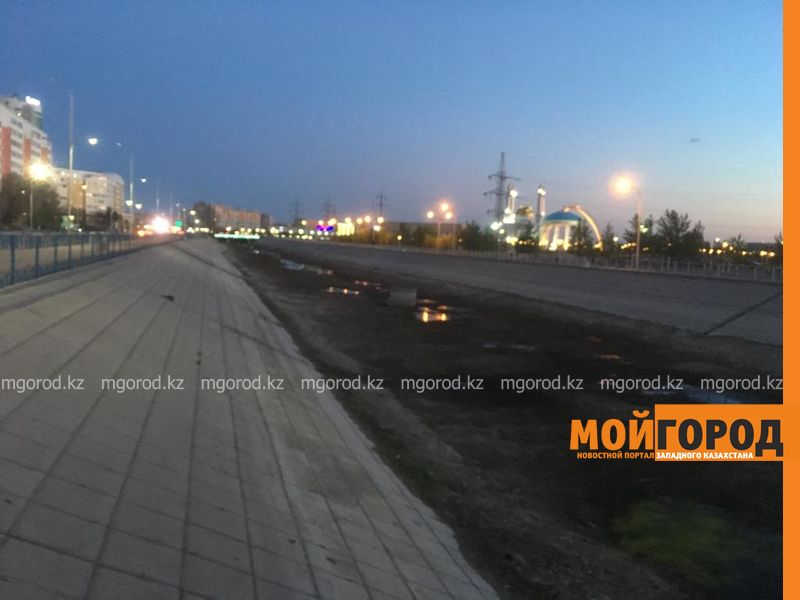 В Актобе дачники остались без воды, русла рек высыхают