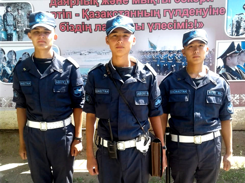 В Уральске гвардейцы нашли потерявшегося подростка