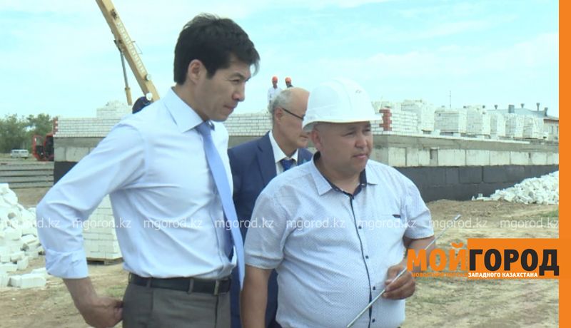 Аким ЗКО ознакомился с проектами гидросооружений Казталовского района